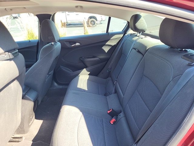 2018 Chevrolet Cruze LT photo 9