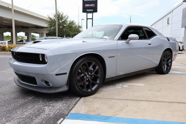 2021 Dodge Challenger R/T photo 3