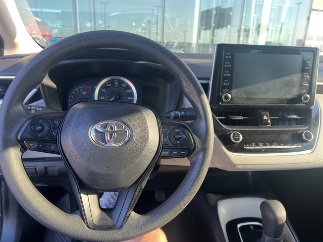 2020 Toyota Corolla LE photo 7