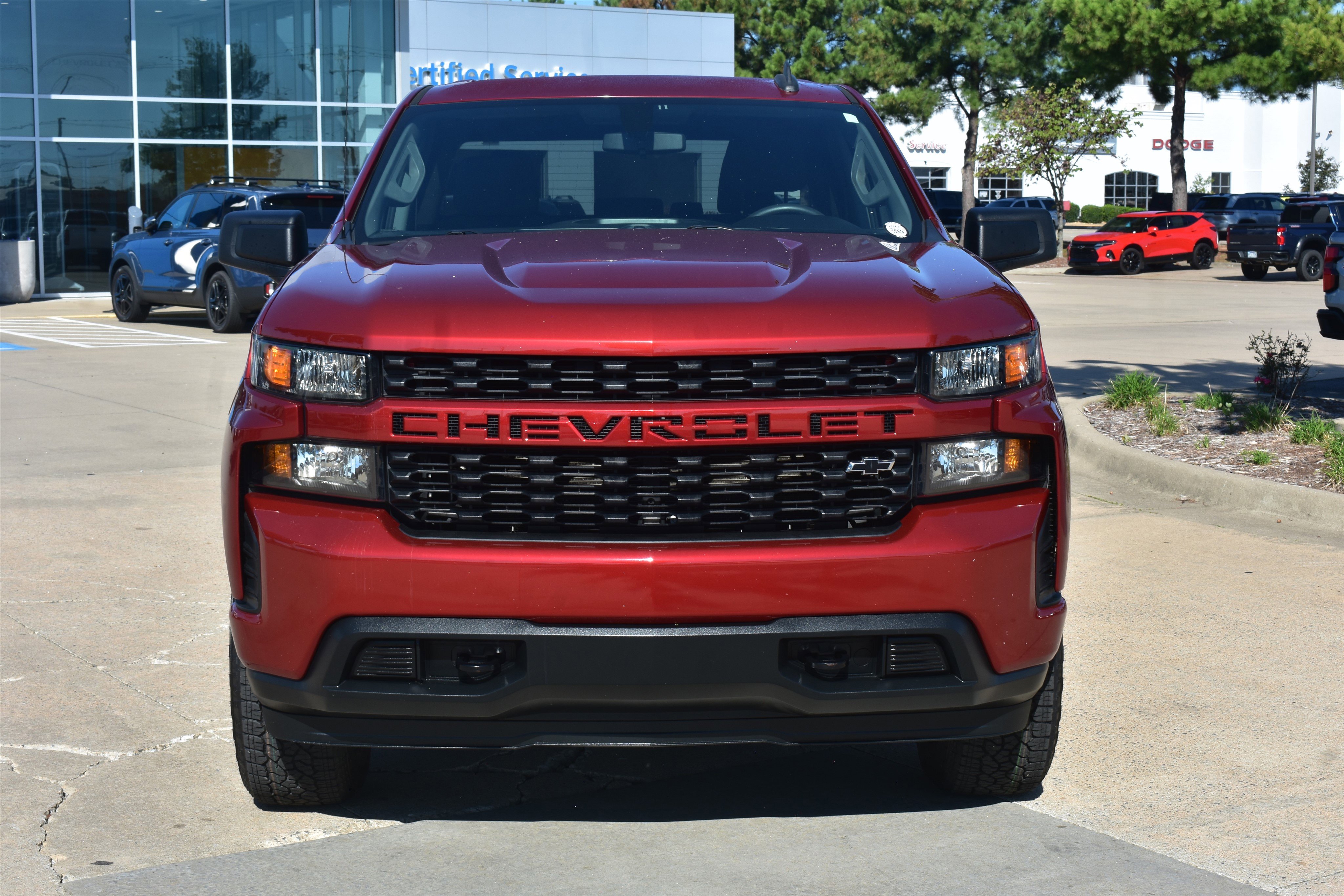 Used 2020 Chevrolet Silverado 1500 Custom with VIN 1GCUYBEF5LZ161799 for sale in Little Rock