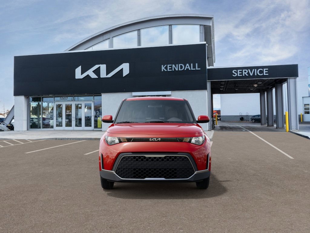 2025 Kia Soul LX photo 2