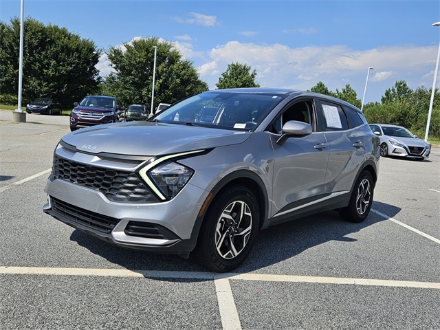 2023 Kia Sportage LX photo 3