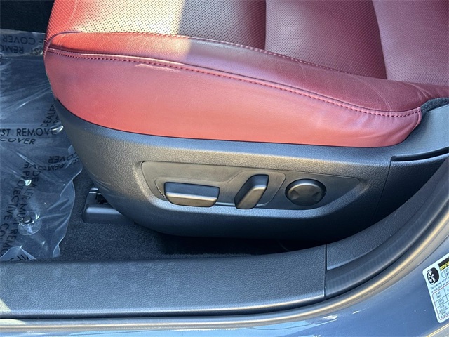 2024 Mazda CX-30 2.5 S Carbon photo 19