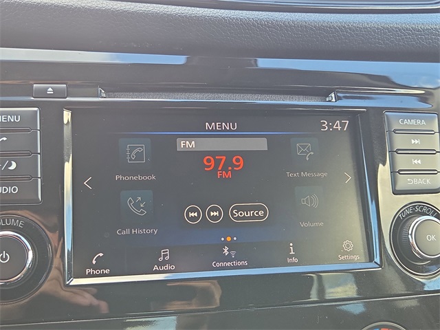 2019 Nissan Rogue S photo 14
