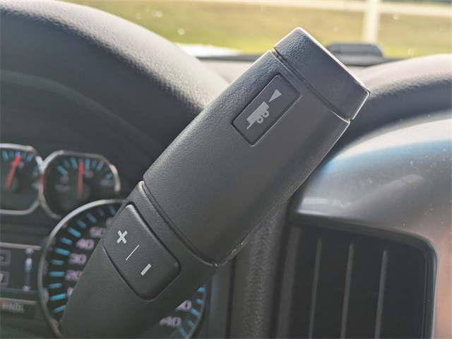 2018 Chevrolet Silverado 1500 LT photo 27