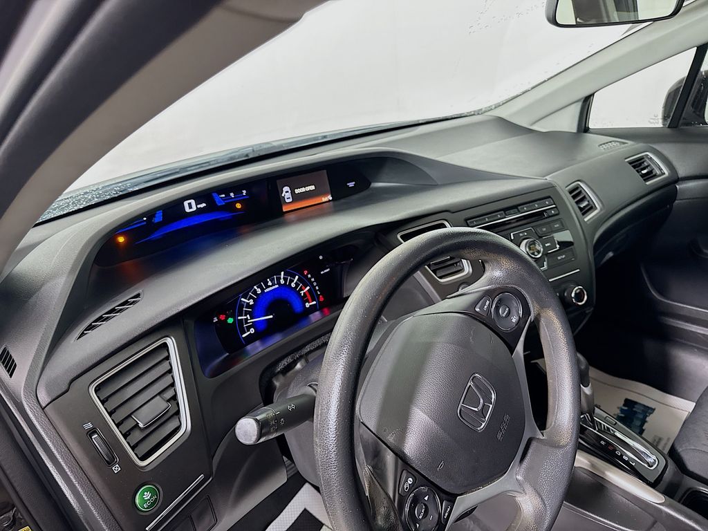 2014 Honda Civic LX photo 9