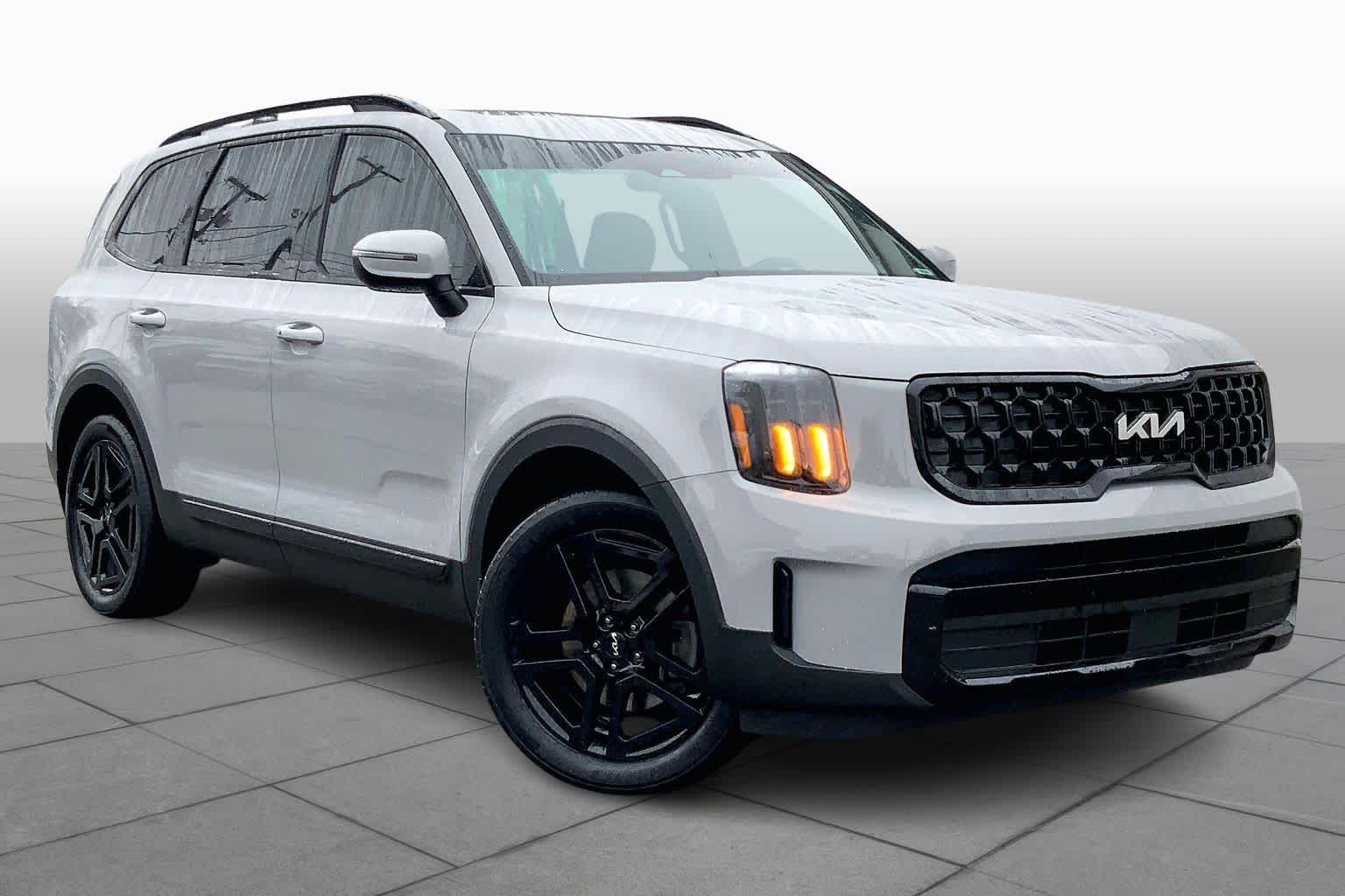 Certified 2024 Kia Telluride EX X-Line with VIN 5XYP3DGC7RG499349 for sale in Kansas City