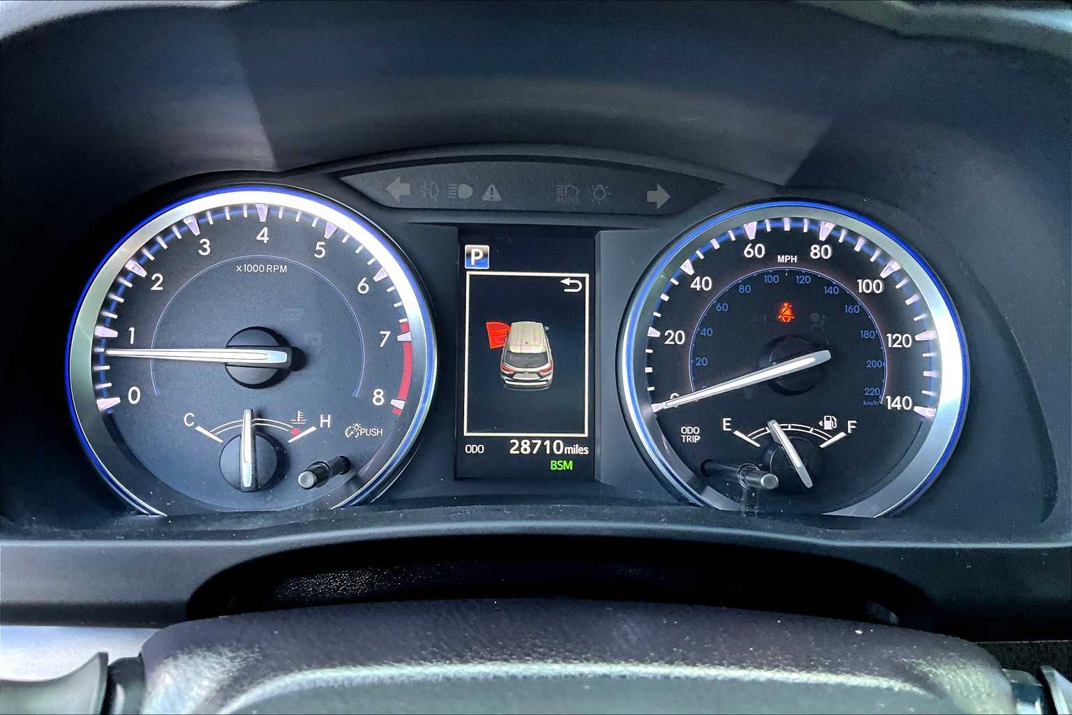2019 Toyota Highlander XLE photo 24