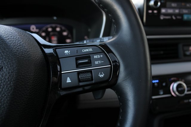 2023 Honda Pilot Elite photo 18