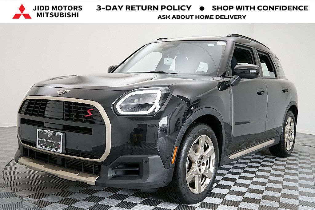 2025 MINI Countryman S's photo