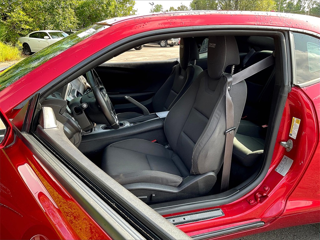 2012 Chevrolet Camaro SS photo 10