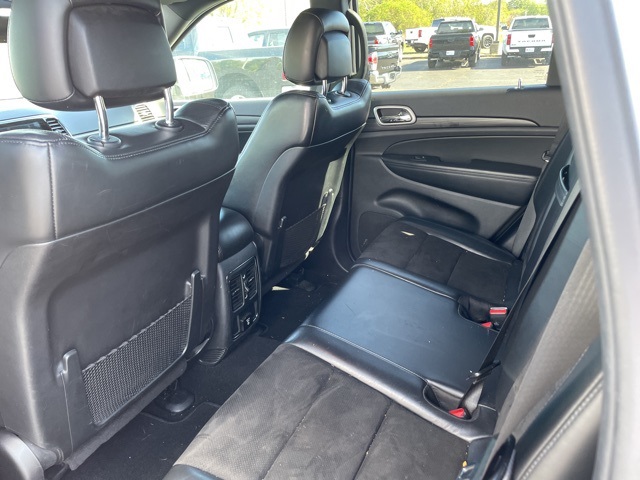 2020 Jeep Grand Cherokee Altitude photo 5