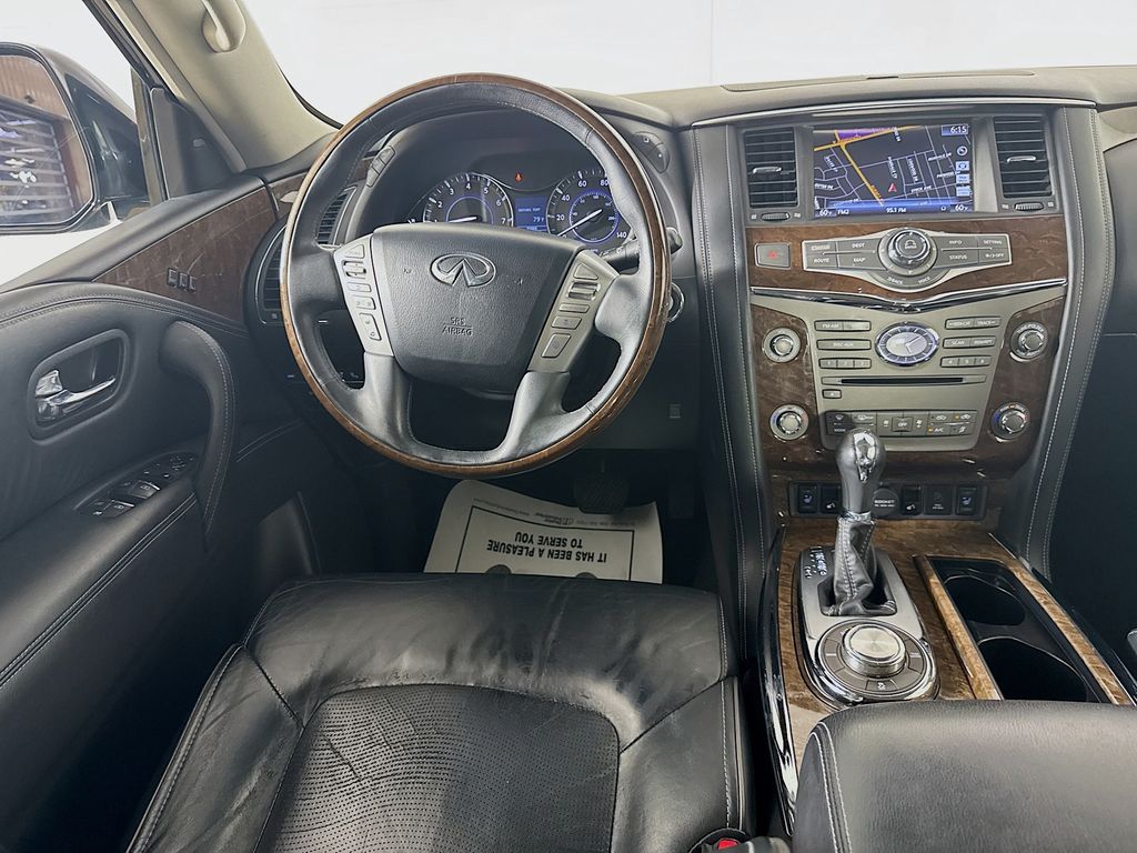 2015 Infiniti QX80 photo 23
