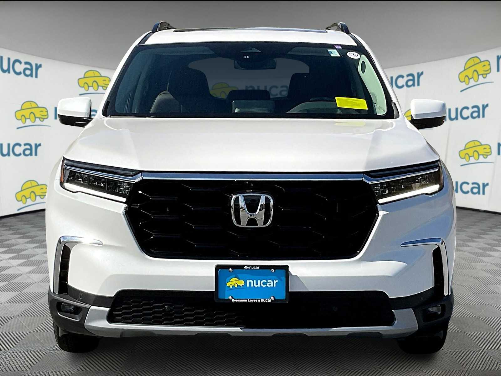 2025 Honda Pilot Elite photo 2