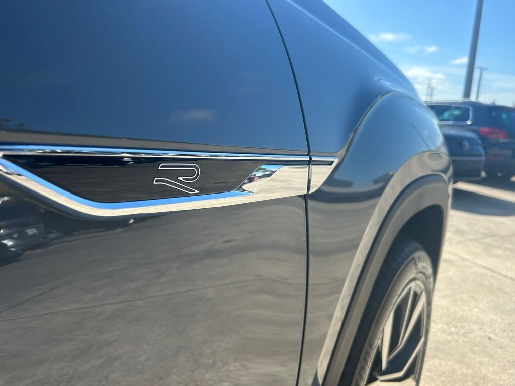 2026 Volkswagen Atlas SEL Premium R-Line photo 27