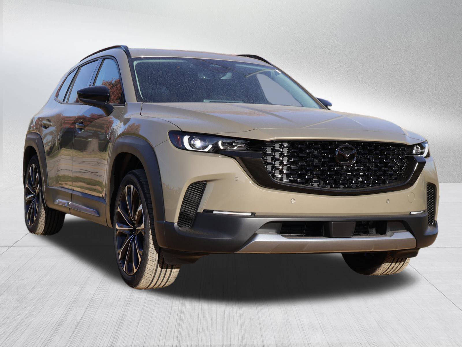 2026 Mazda CX-50 Premium Plus's photo