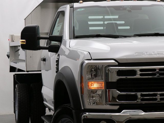 2025 Ford F-450 XL photo 3