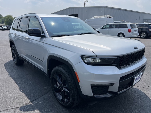 2025 Jeep Grand Cherokee L Limited's photo