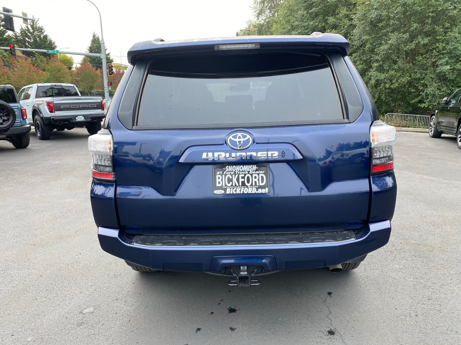 2023 Toyota 4Runner SR5 Premium photo 3