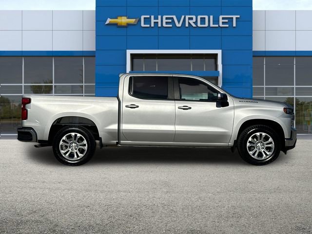 2020 Chevrolet Silverado 1500 LT photo 3
