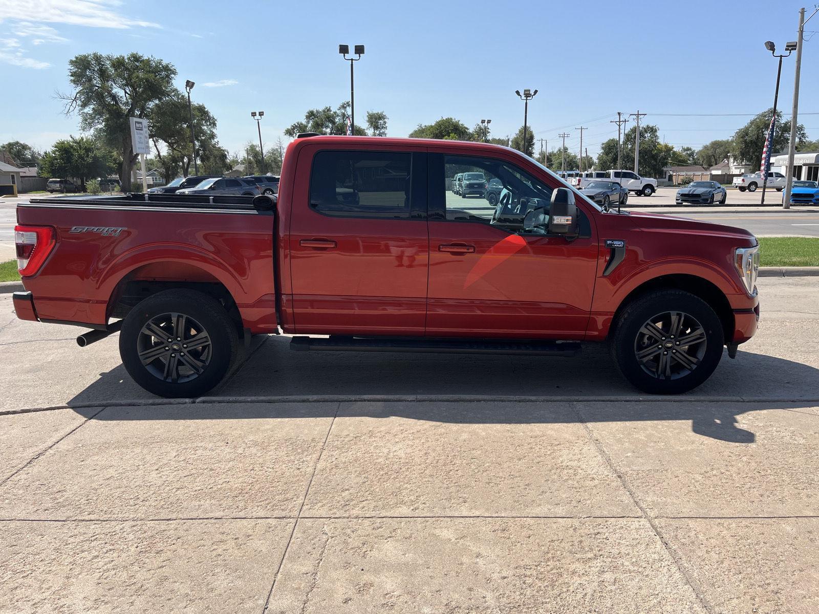 2023 Ford F-150 Lariat photo 5