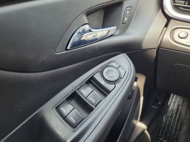 2017 Chevrolet Volt LT photo 27