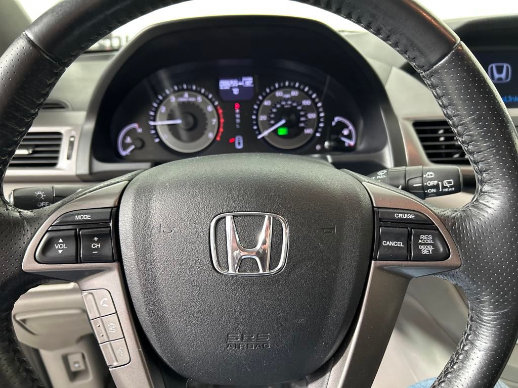 2017 Honda Odyssey EX-L photo 19