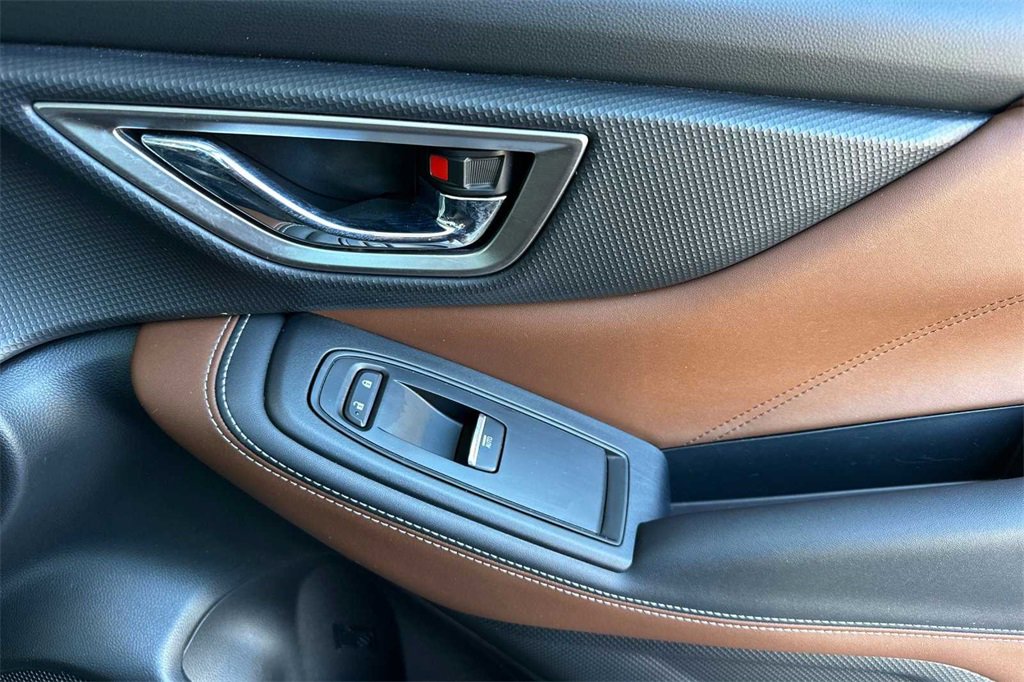 2023 Subaru Forester Touring photo 16