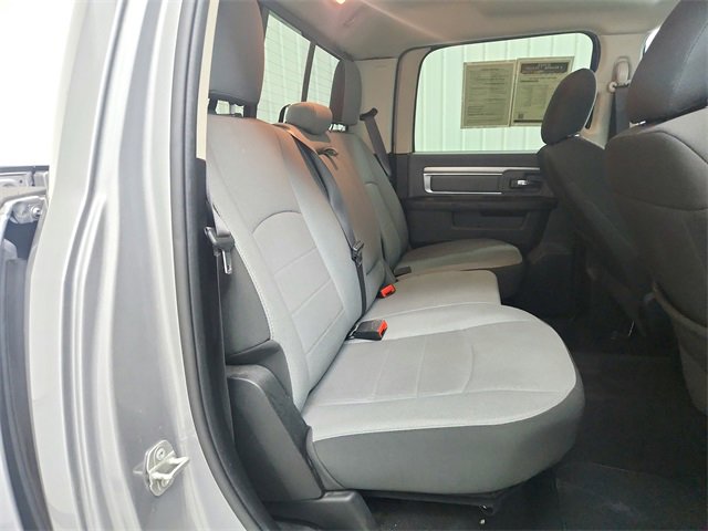 2023 Ram 1500 Classic SLT photo 19