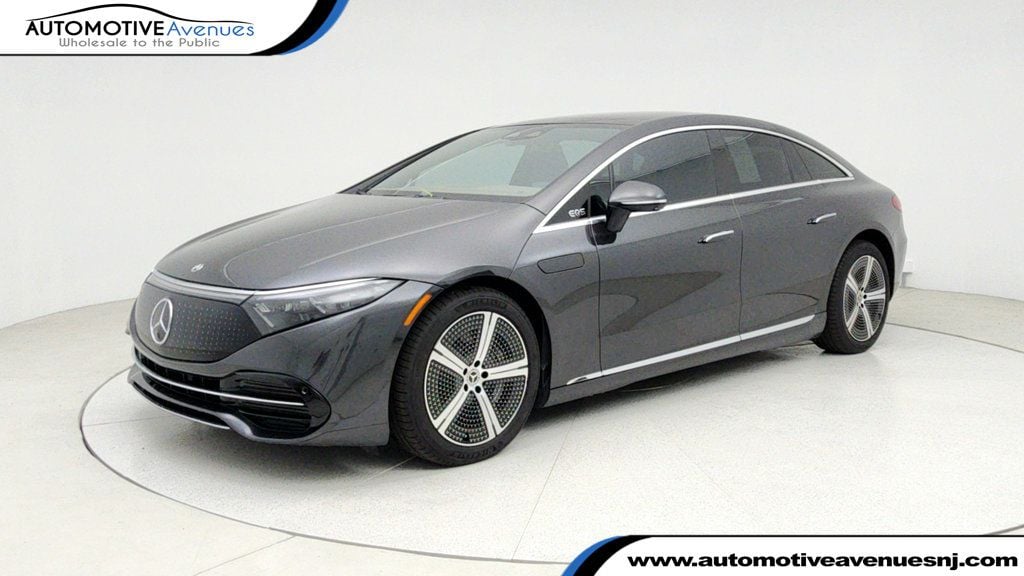 2022 Mercedes-Benz EQS Base's photo