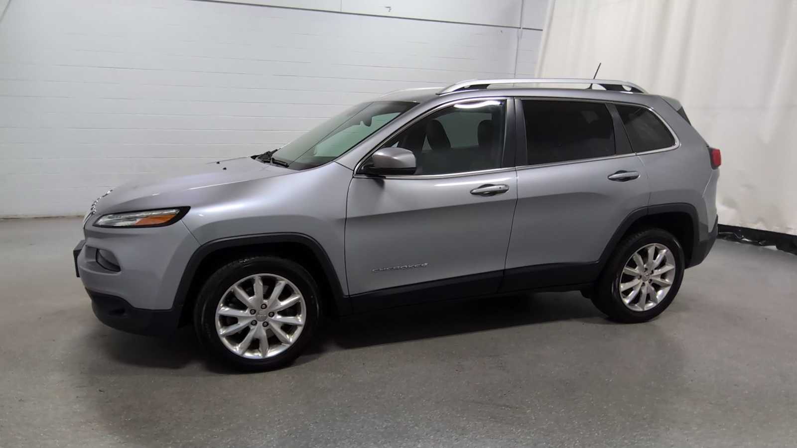 2016 Jeep Cherokee Limited photo 3