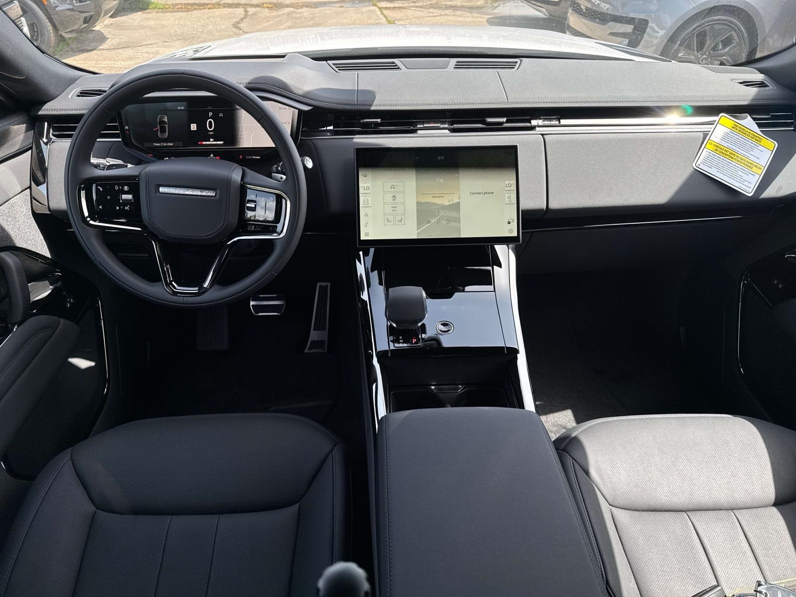 2025 Land Rover Range Rover Sport SE photo 6
