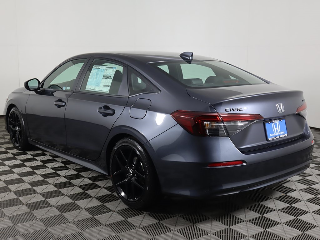 2026 Honda Civic Sport photo 3