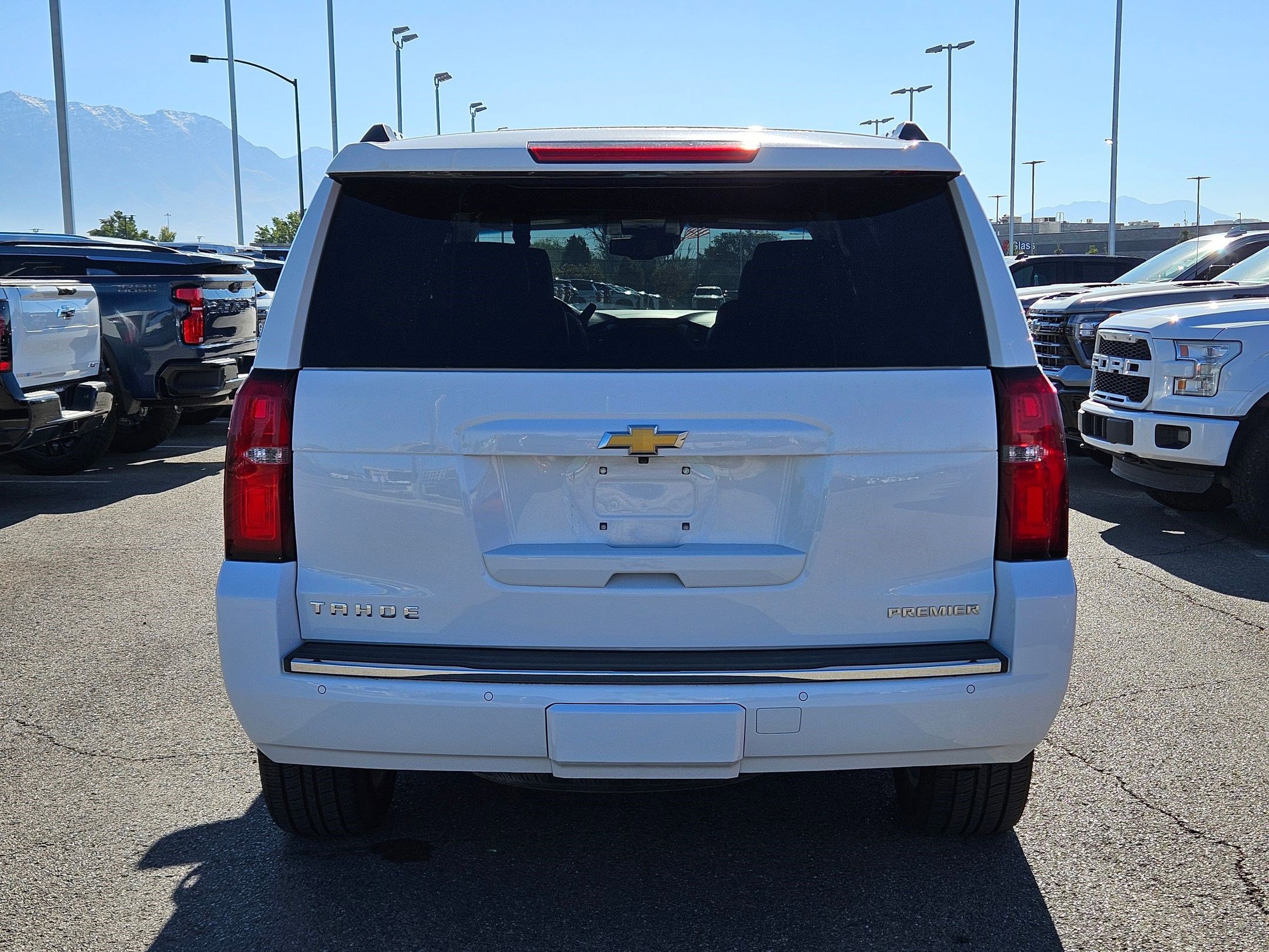 2020 Chevrolet Tahoe Premier photo 3