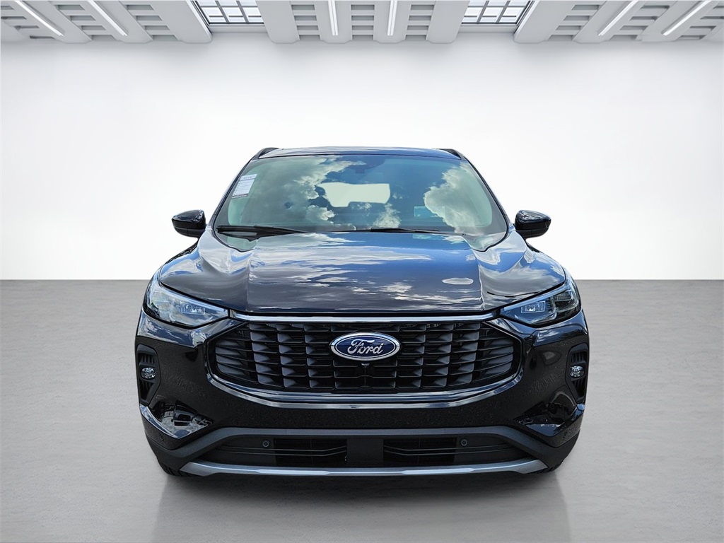 2025 Ford Escape Plug-In Hybrid photo 3