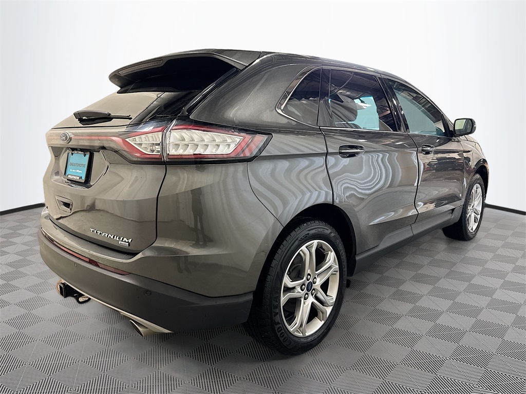 2017 Ford Edge Titanium photo 8