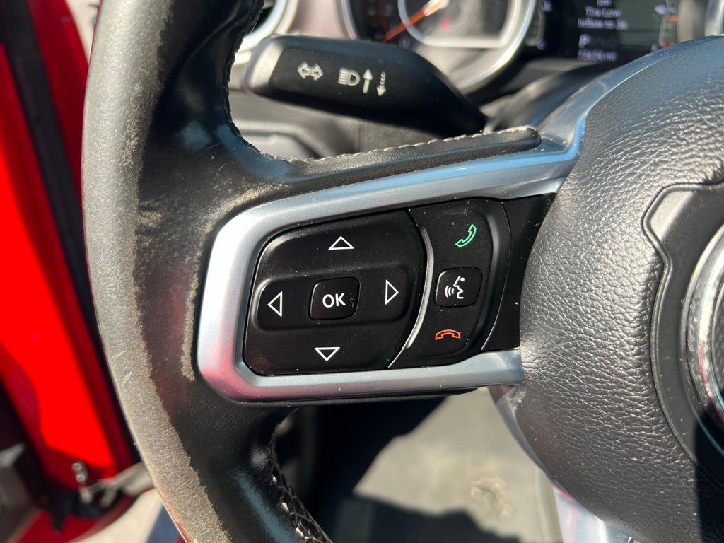2019 Jeep Wrangler Unlimited Sahara photo 35