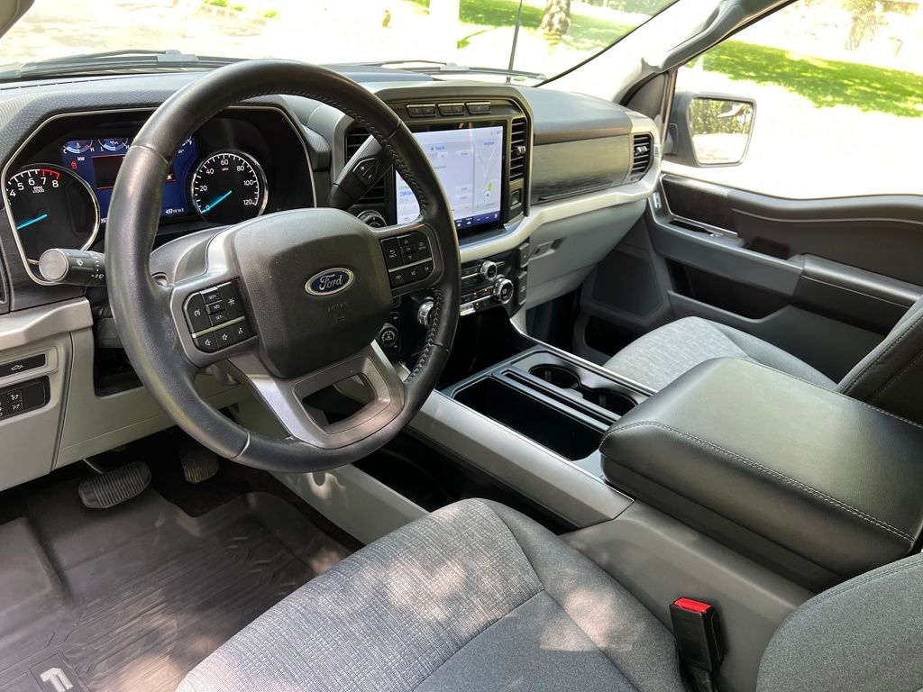2021 Ford F-150 XLT photo 12