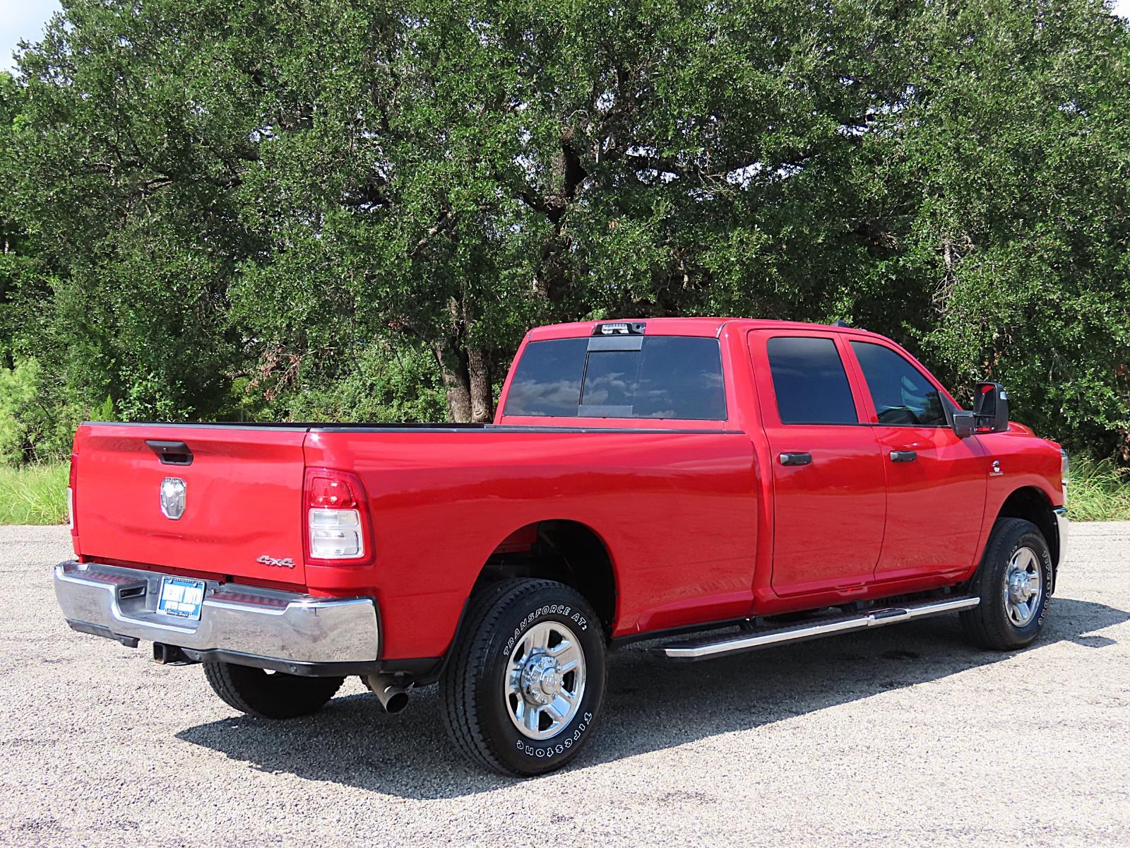 2024 Ram 2500 Tradesman photo 9