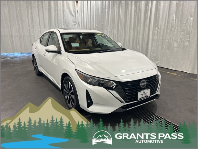 2025 Nissan Sentra SV's photo