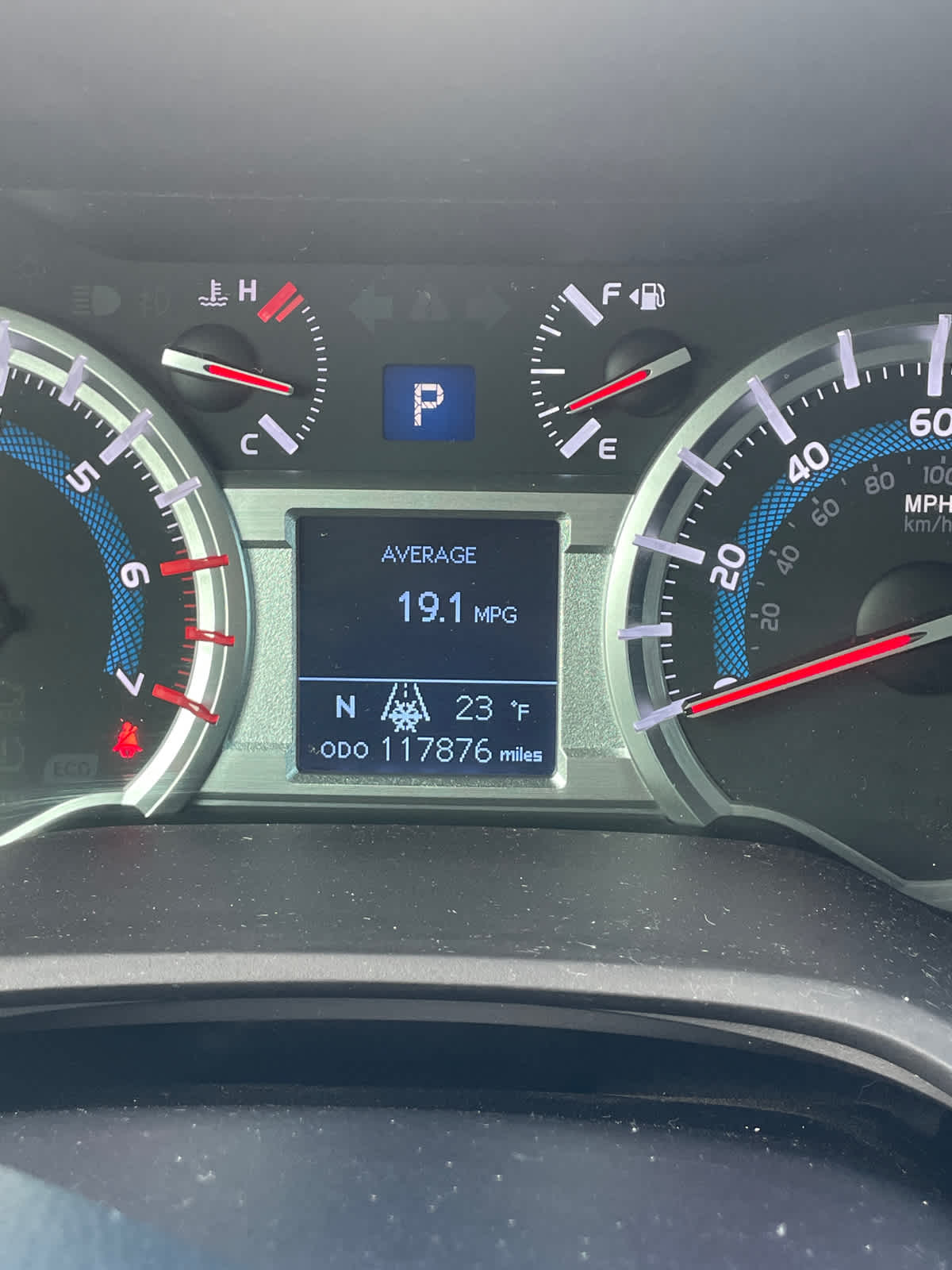 2015 Toyota 4Runner Limited's photo