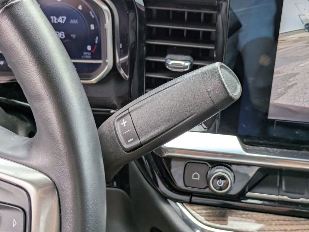 2024 Chevrolet Silverado 1500 LT photo 20