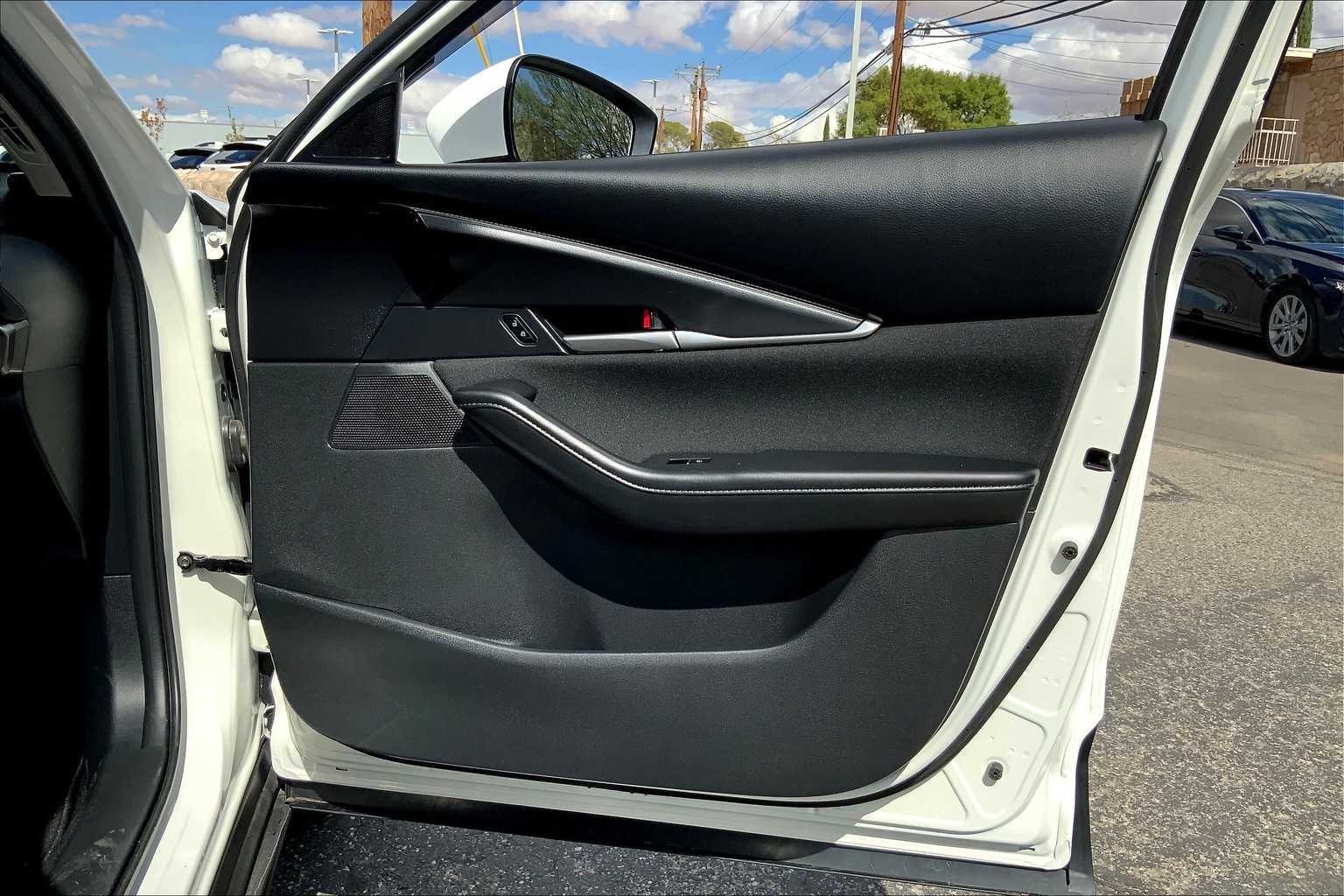 2025 Mazda CX-30 2.5 S photo 19