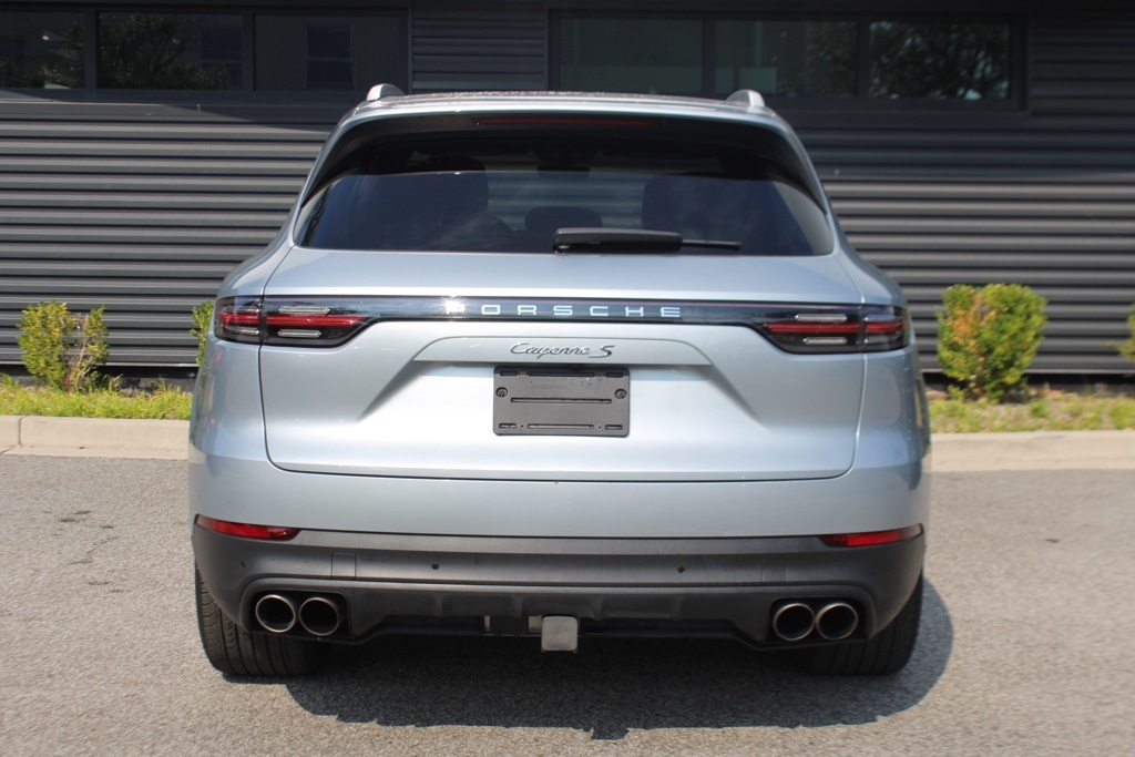 2021 Porsche Cayenne S photo 6
