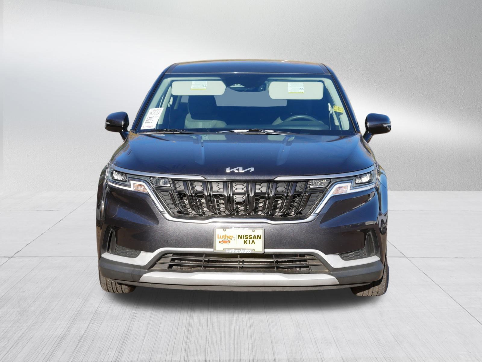 Used 2023 Kia Carnival LX with VIN KNDNB4H32P6232273 for sale in Inver Grove, Minnesota