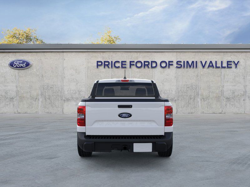 2025 Ford Maverick XLT photo 3