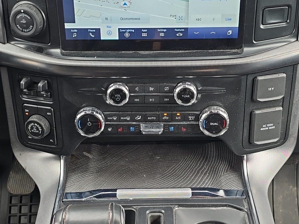 2022 Ford F-150 Platinum photo 15