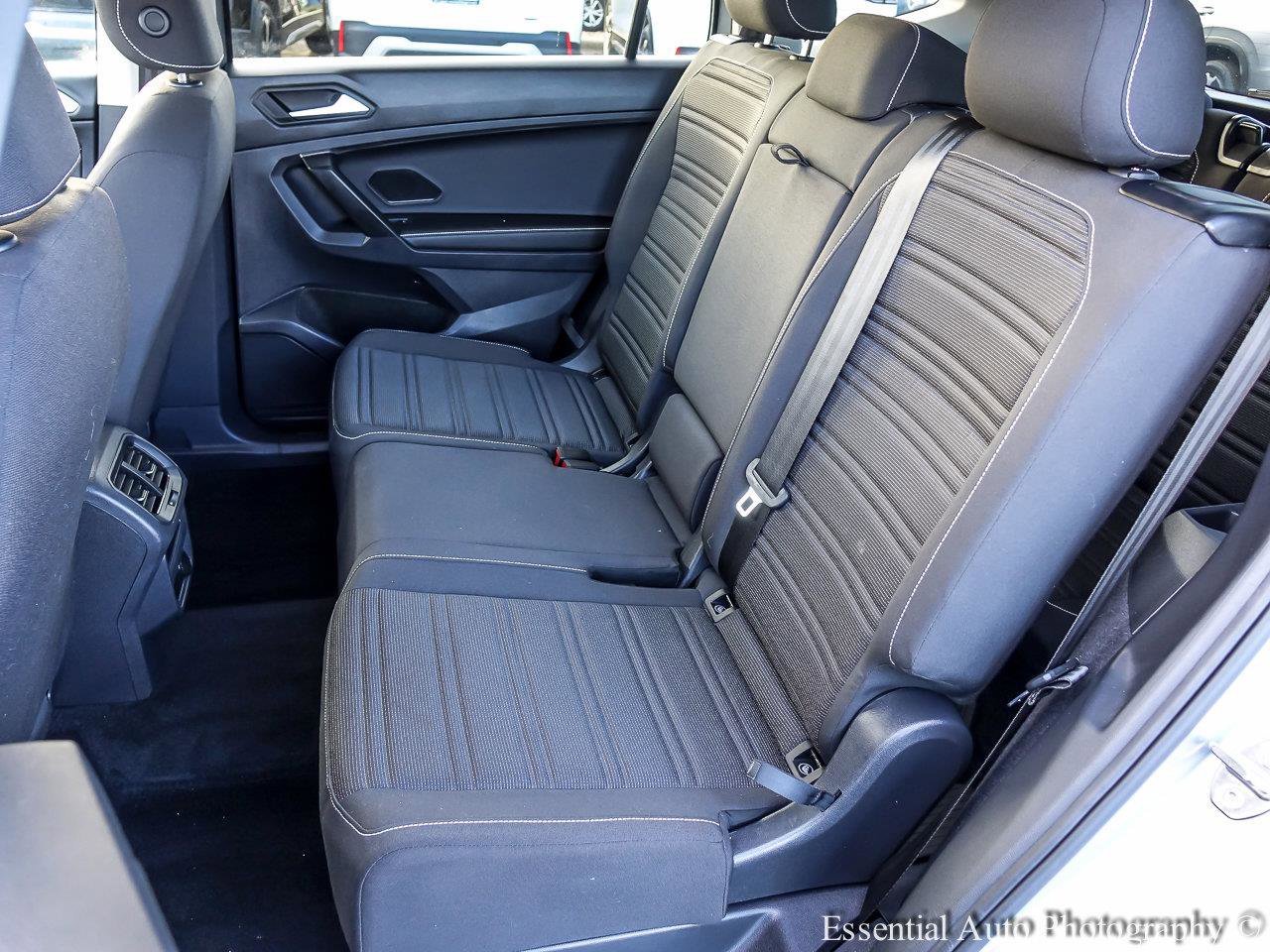 2023 VOLKSWAGEN TIGUAN - Image 9