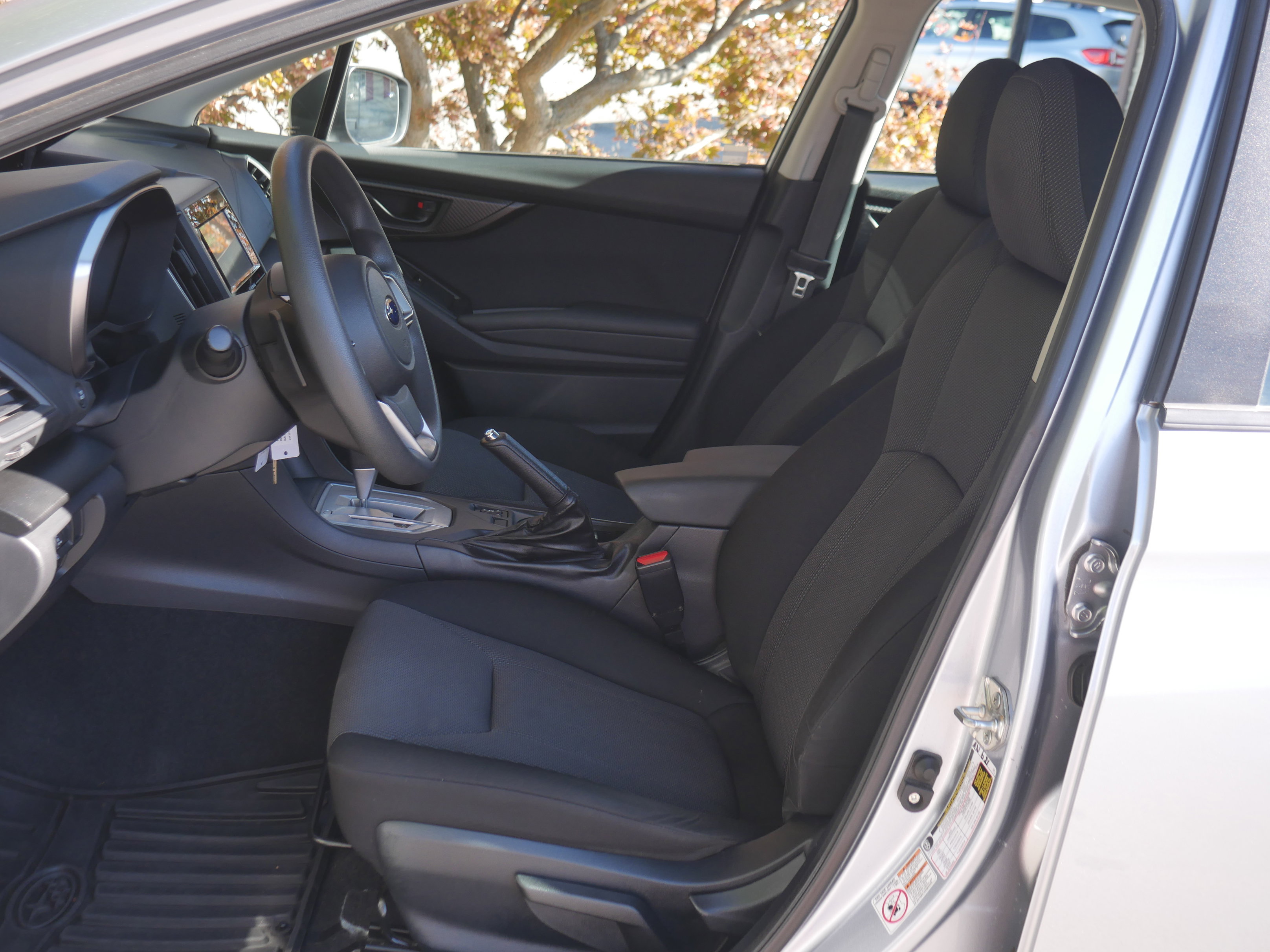 2018 Subaru Impreza Premium photo 3