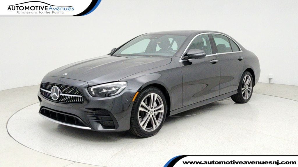 2023 Mercedes-Benz E-Class E350's photo